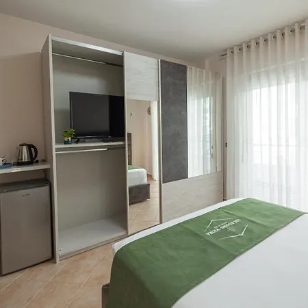 E&e - Seaside Escape * Vlorë