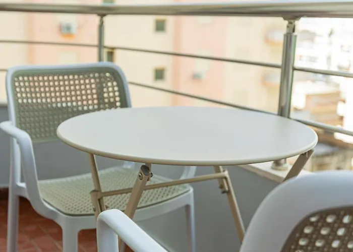 E&e - Seaside Escape *