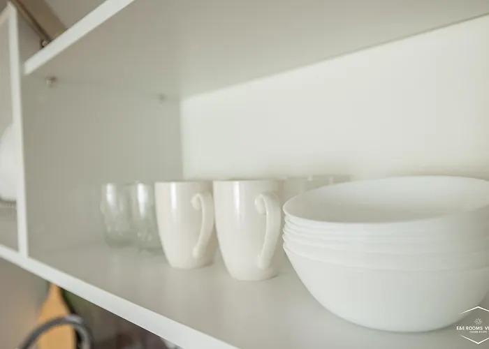 E&e - Seaside Escape *